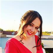 Graduada en Filología Francesa, con Máster de profesorado y varios años de experiencia en clases particulares y academia de idiomas. Me desplazo a cualquier sitio y me amoldo a horarios. ¡No dude en contactar si quiere clases al mejor precio y mayor calid